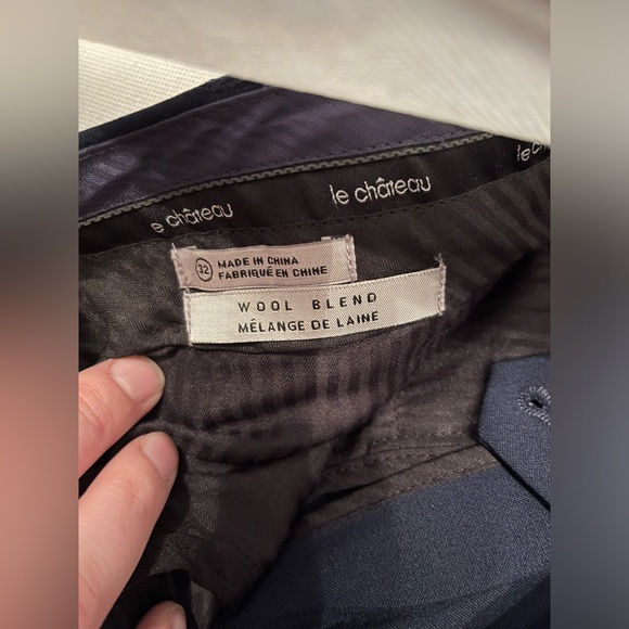 Le chateau men’s suit - Picture 2 of 11